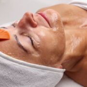 tratament facial luxe lift
