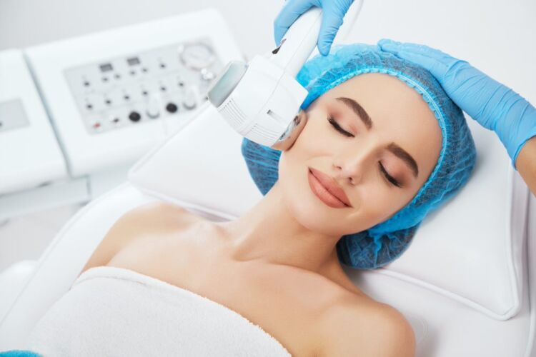Pachet 6 Ședințe Rejuvenare Facială Cu Laser Diodă